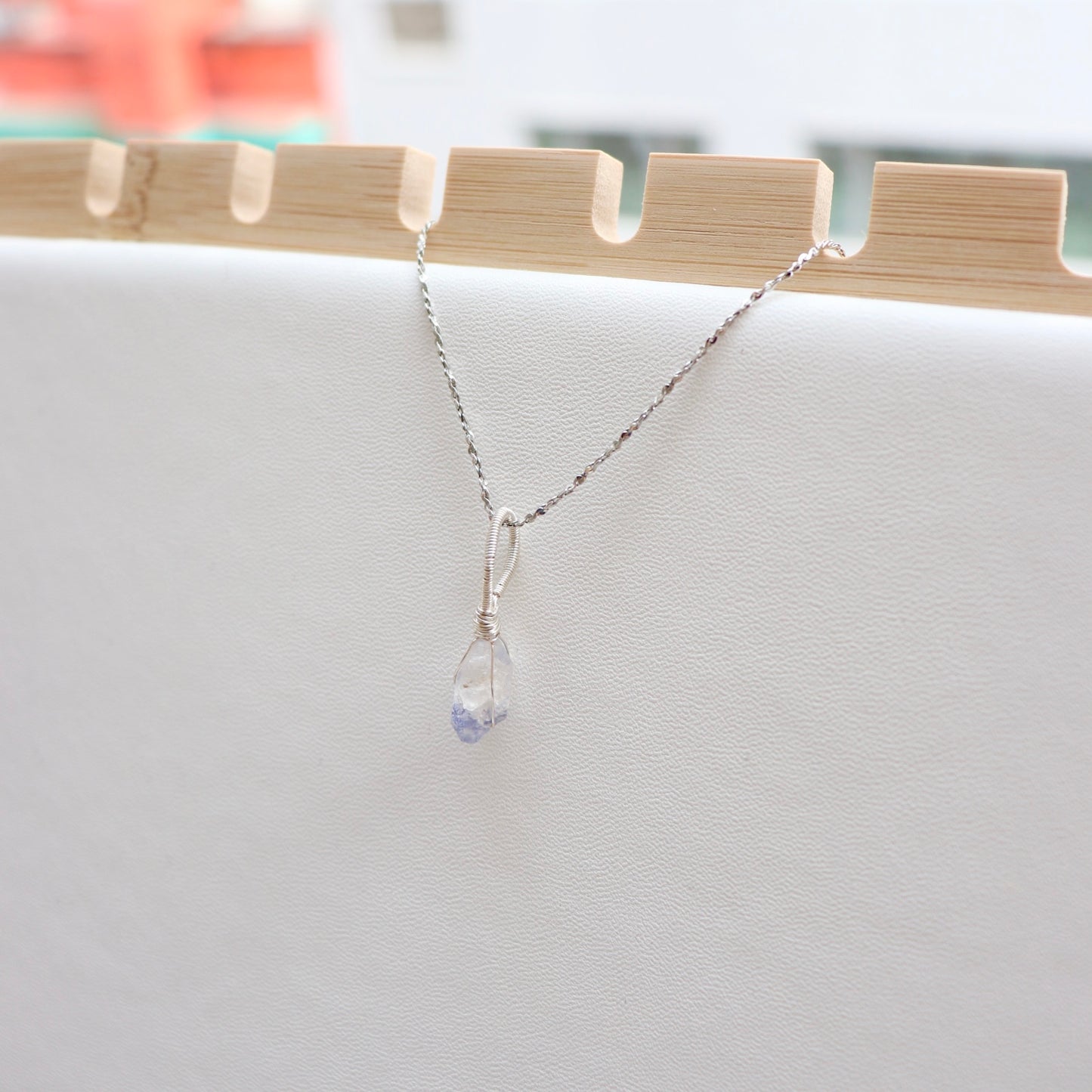 ｜人手繞線｜藍線石英原石吊墜(0.7g)｜Blue Velvet Quartz Raw Charm Pendant With Hand - Wrapped Wire(0.7g)