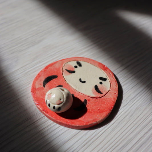 俊俏迷你達摩線香座｜Mini Daruma Doll Incense Holder